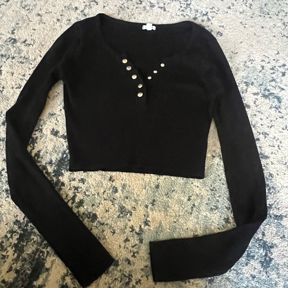 Garage crop top